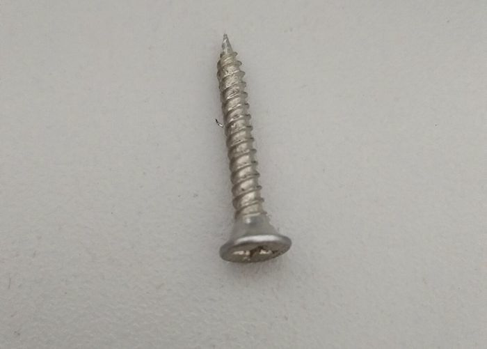 ขันสกรูเจาะด้วยตนเองแบบ Heavy Duty สำหรับผนังแห้ง / ไม้ที่มีหัวเวเฟอร์แบบแบน